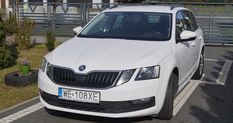 Skoda Octavia cena 44500 przebieg: 172880, rok produkcji 2019 z Sosnowiec małe 781